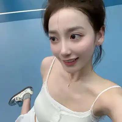 侯静坤
